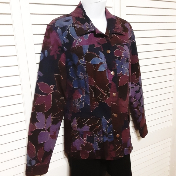 Beautiful Floral with Purples & Blues Coldwater Creek Stretchy Jacket - Picture 3 of 8